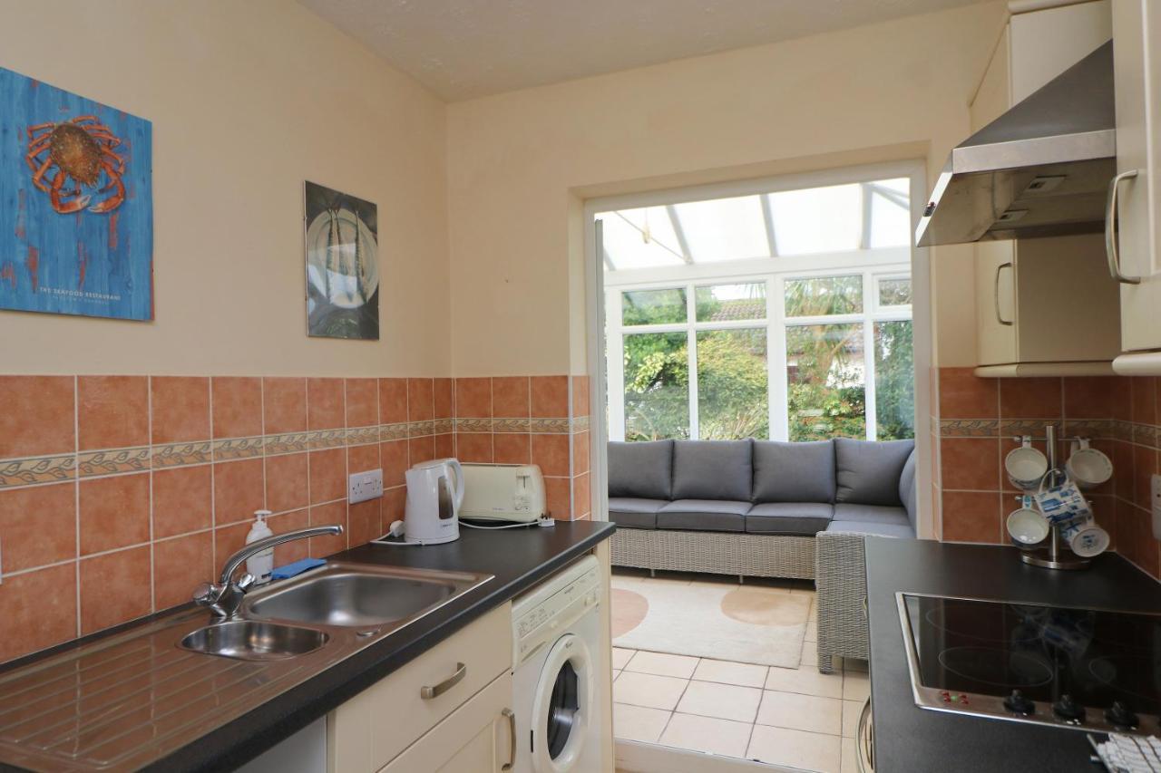 Holiday Bungalow, Short Drive To 7 Beaches! Saint Merryn Exterior foto